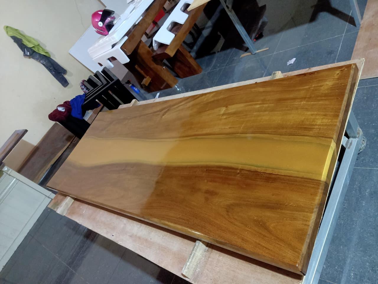 Meja epoxy resin model 11